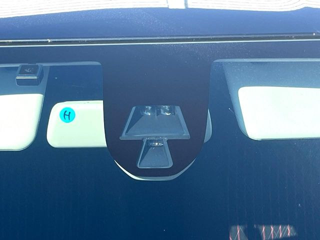 �y�X�Y�L �Z�[�t�e�B�T�|�[�g�z���s���ɑO���̎ԗ�����F�����A�Փ˂������Ȏ��͌x��ƃu���[�L�ŏՓˉ���Ɣ�Q�y�����A�V�X�g�B�����S�Ƀh���C�u�����y���݂��������܂��B