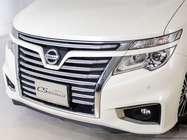 ★フロントビュー★グリル交換、エアロ取り付け等、カスタムもお任せください!