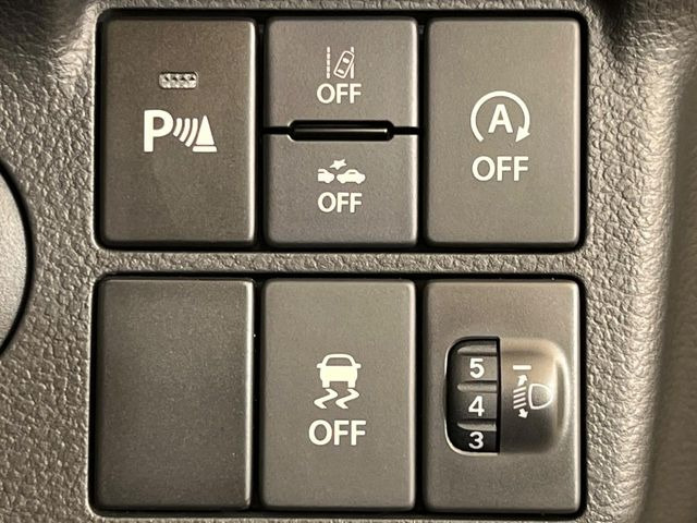 �y�X�Y�L �Z�[�t�e�B�T�|�[�g�z���s���ɑO���̎ԗ�����F�����A�Փ˂������Ȏ��͌x��ƃu���[�L�ŏՓˉ���Ɣ�Q�y�����A�V�X�g�B�����S�Ƀh���C�u�����y���݂��������܂��B