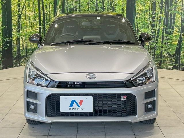 ���Ђł́A�S�ԁw�C�����Ȃ��x�̂��Ԃ̂ݎ�舵���Ă���܂��B��C�o�C���[�ɂ�錵�I�����d����̌�A���Ɍ�̎ԗ��`�F�b�N���s���A�l�N�X�e�[�W���F�肵�����i���Ȓ��ÎԂ����񋟂��Ă���܂��B