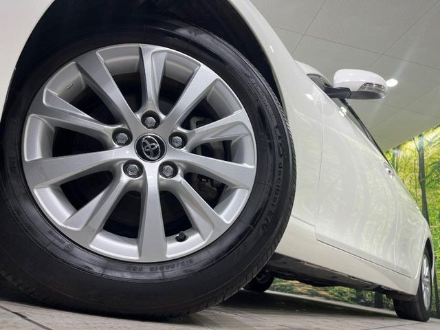 �y����16�C���`�A���~�z�C�[���z�O�ςɃ}�b�`���������A���~�z�C�[���𑕒����Ă���܂��B�e��ЊO�A���~�z�C�[����A�X�^�b�h���X�^�C�����戵�����Ă���܂��B���񂲑��k����������