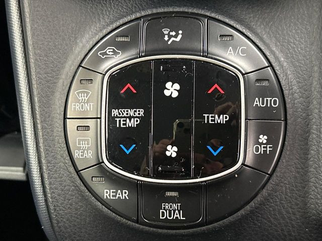 �y�f���A���I�[�g�G�A�R���z��x���D�݂̉��x�ɐݒ肷��΁A�ԓ��̉��x�����m�����ʂ≷�x�������Œ����B����&hellip;����&hellip;�Ɖ��x���X�C�b�`���������K�v�͂���܂���B���K�Ȏԓ���Ԃɂ͕K�{�̋@�\�ł��ˁ�