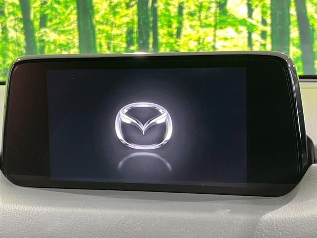 �y�}�c�_�R�l�N�g�i�r�z�ԓ��̕��͋C�Ƀ}�b�`������̌^�^�C�v�̃i�r�B�e����q�ݒ��Bluetooth�Đ����A�l�X�ȋ@�\���y���߂܂��B�����I�ȃ_�C�������삪�\�ŁA�g��������ǍD�ł��B