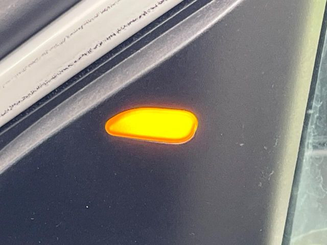 �y������p���m�z���s���A�h�A�~���[�̎��p�ɂȂ�₷���ӏ��Ɍ㑱�Ԃ��ڋ߂���ƃT�C�h�~���[�t�߂Ɍx����\���A�h���C�o�[�ɒ��ӊ��N�����Ă���܂��B