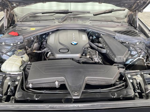 �����X�ł́A�e���[�J�[�̐�p�f�f�e�X�^�[�𓱓��B���Ǝ��i�����e�N�j�J���X�^�b�t���풓���Ă���܂��̂ŁA������̍ۂɂ����S���Ă����p���������܂��B