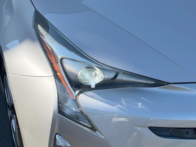 �yLED�w�b�h���C�g�z���V����ԑ��s�����ǍD�Ȏ��E���m�ۂ����S���ĉ^�]�ł��鍂�P�xLED�w�b�h���C�g�𑕔�!�_�����x�������A����d�͂��}�����Ă��܂��B