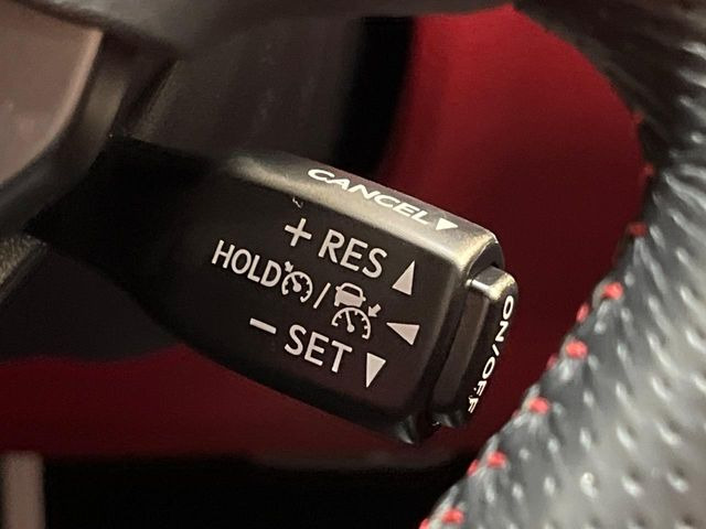 �y���[�_�[�N���[�Y�R���g���[���z�������H�ł̒��������s���y��!!�����ő��x��ۂN���[�Y�R���g���[�����A�Փˌy���V�X�e���ƘA�g���A�O���̎ԗ������m���ĎԊԂ�ۂ悤�ɑ��x���߂��Ă���܂�!!