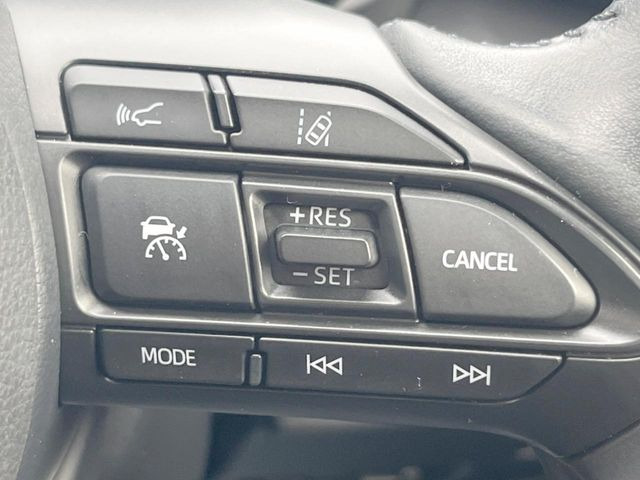 �y�g���^�Z�[�t�e�B�Z���X�z���s���ɑO���̎ԗ�����F�����A�Փ˂������Ȏ��͌x��ƃu���[�L�ŏՓˉ���Ɣ�Q�y�����A�V�X�g�B�����S�Ƀh���C�u�����y���݂��������܂��B