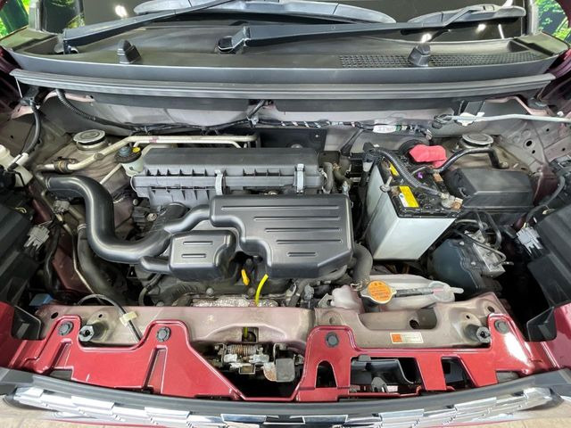 親切・丁寧な専門メカニックスタッフが応対!・車検・点検整備・事故等の修理などアフターサービスも安心。お車のカスタマイズもネクステージのサービススタッフまでご相談ください!