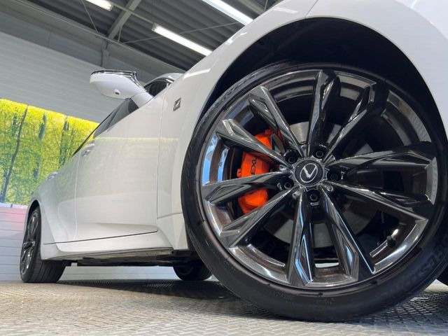 �y�O���[�h��p����19�C���`�A���~�z�C�[���z�f�U�C�����̍��������A���~�z�C�[���𑕒����Ă���܂��B�e��ЊO�A���~�z�C�[����A�X�^�b�h���X�^�C�����戵�����Ă���܂��B���񂲑��k����������