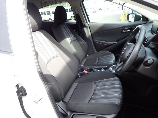 �t�����g�V�[�g�A��ԗǍD�ň��S�ł��B�傫�ȉ�����Ȃ����S�ł�