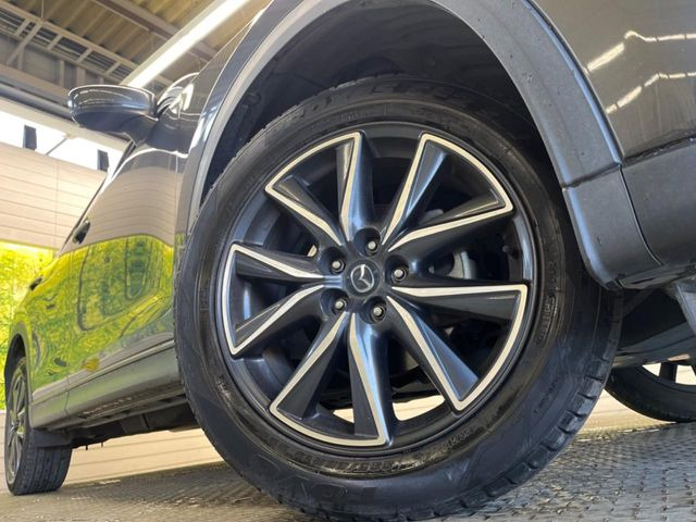 �y����19�C���`�A���~�z�C�[���z�O�ςɃ}�b�`���������A���~�z�C�[���𑕒����Ă���܂��B�e��ЊO�A���~�z�C�[����A�X�^�b�h���X�^�C�����戵�����Ă���܂��B���񂲑��k����������