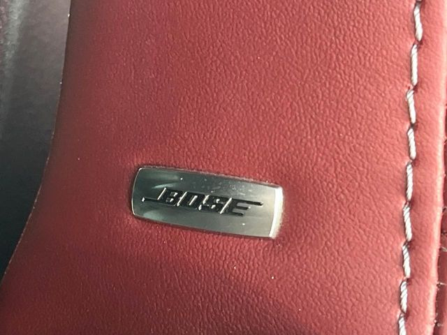 �yBOSE�T�E���h�V�X�e���z���[�J�[�I�v�V�����̍��i�ʃT�E���h�V�X�e���𓋍ځB��p�̃`���[�j���O���{���ꂽ�召�l�X�ȃX�s�[�J�[����ǎ��ȃT�E���h���t�ł��A�Տꊴ���ӂ�鉹����Ԃ����o���܂��B