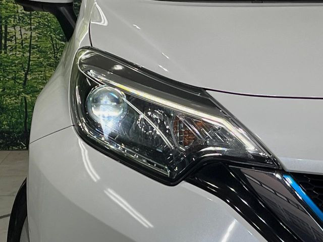 �yLED�w�b�h���C�g�z���V����ԑ��s�����ǍD�Ȏ��E���m�ۂ����S���ĉ^�]�ł��鍂�P�xLED�w�b�h���C�g�𑕔�!�_�����x�������A����d�͂��}�����Ă��܂��B