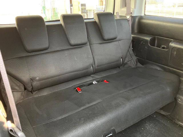 �����A�V�[�g��|���Ƃ���ȂɍL�X�Ƃ������Q�b�W���[���ɑ��ς����傫�ȉו��̂������������S�ł��ˁ�