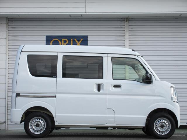 AIS����:���X�ł̓g���^�E�z���_�E�j�b�T���E�}�c�_�E�X�o�����[�J�[�n�̒��ÎԎ��Ɖ�Ђƕ��В�g��Ђ�6�Ђœ��ꂳ�ꂽ�u�]����v�u������v�ɑ���A�����Ɍ����]�������M���̂����鍸��