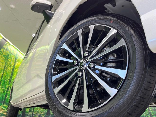 �y����15�C���`�A���~�z�C�[���z�O�ςɃ}�b�`���������A���~�z�C�[���𑕒����Ă���܂��B�e��ЊO�A���~�z�C�[����A�X�^�b�h���X�^�C�����戵�����Ă���܂��B���񂲑��k����������