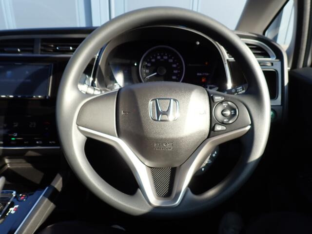 �X�e�A�����O�͂ƂĂ����ꂢ�ȏ�Ԃł���