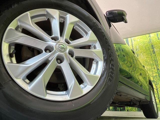 �y����17�C���`�A���~�z�C�[���z�O�ςɃ}�b�`���������A���~�z�C�[���𑕒����Ă���܂��B�e��ЊO�A���~�z�C�[����A�X�^�b�h���X�^�C�����戵�����Ă���܂��B���񂲑��k����������