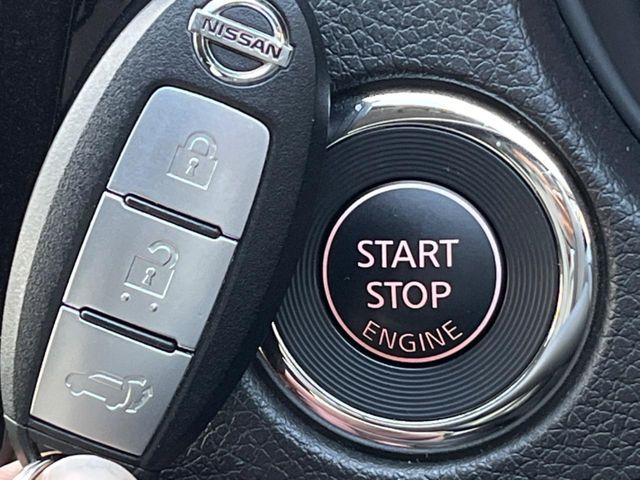 �y�C���e���W�F���g�L�[�z�J�o����|�P�b�g�ɓ��ꂽ�܂܂ł��h�A�̎{���E�������\�ȃX�}�[�g�L�[�𑕔��B�G���W���̃I���E�I�t�����J�M�����o���K�v����������Ƃ��Ă��֗��ł���