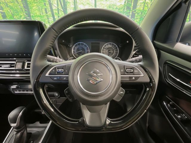 �y�X�e�A�����O�X�C�b�`�z�^�]���A�O������ڐ������炷���ƂȂ��A�I�[�f�B�I���̑��삪�\�ȕ֗��@�\!���S&���K�ȃh���C�u�����o���Ă���܂���