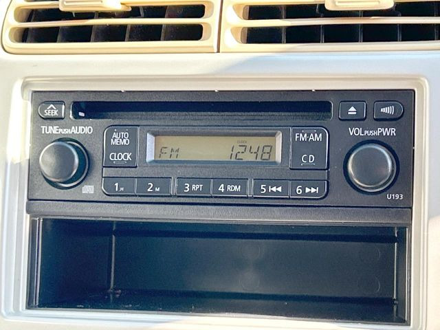 お好きな音楽を車内でお楽しみいただけます♪スピーカー交換・ウーハー追加などの音質向上や、最新ナビ・後席モニター等の取り付けも是非ご相談ください!