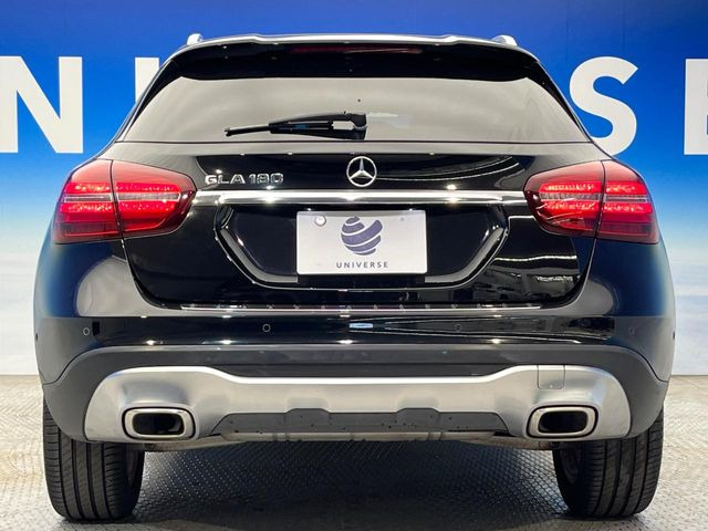 ●当店では第三者機関による車両品質鑑定を導入し、修復歴車を排除。鑑定書が発行されますので、ぱっと見ただけでは分からない箇所まで納得した上でご検討いただけます。※一部未実施の場合がございます。