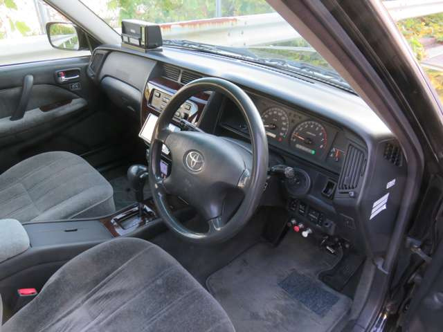 クラウンセダン2.0 スーパーサルーン