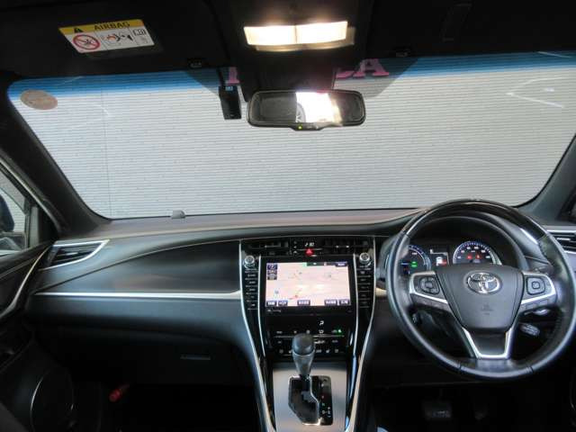 ハリアー2.5 ハイブリッド E-Four プログレス メタル アンド レザーパッケージ 4WD