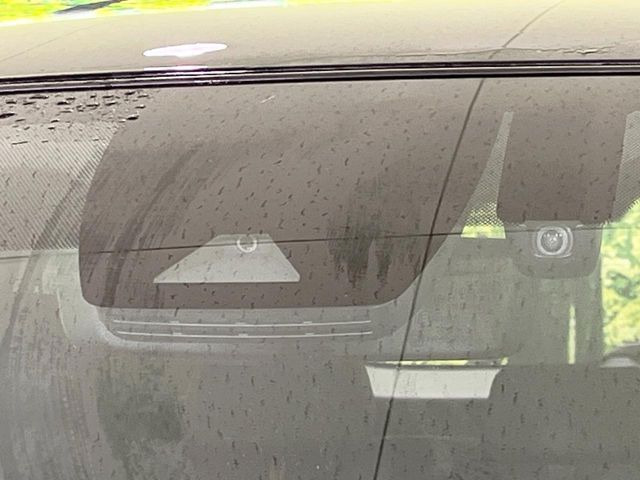 �y�v���N���b�V���Z�[�t�e�B�z�O���̎ԗ��������m���A�Փ˂������Ȏ��͌x��Œ��ӂ𑣂��A�u���[�L�𓥂ޗ͂��T�|�[�g�B�u���[�L�𓥂߂Ȃ������ꍇ�͏Փ˔�Q�y���u���[�L���쓮�A�Փˉ�����T�|�[�g���܂��B