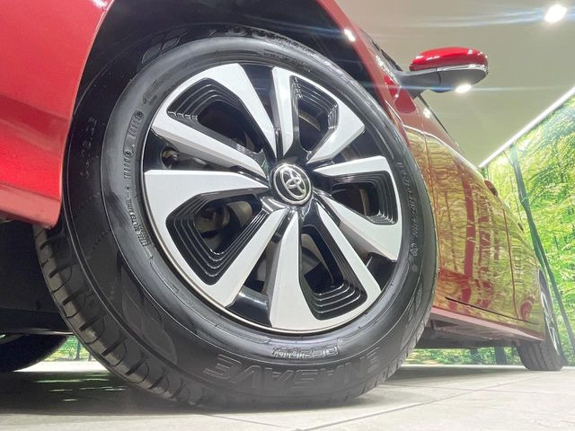 【純正15インチアルミホイール】外観にマッチした純正アルミホイールを装着しております。各種社外アルミホイールや、スタッドレスタイヤも取扱いしております。是非ご相談ください♪