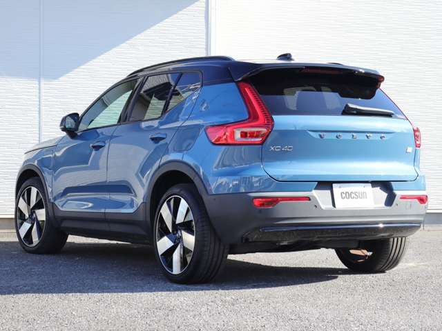 �V�i�����o�b�e���[�̓h�C�c��VARTA(�o���^)���g�p���܂��B���B�Ԃ̏����i�ɍ̗p����鍂�i���o�b�e���[�ł��B