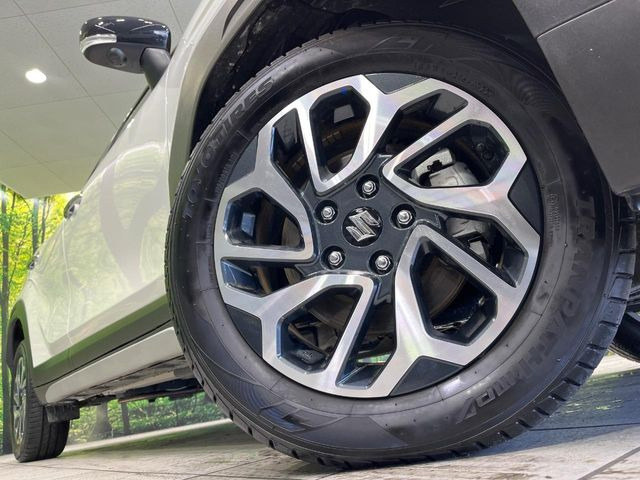 �y����16�C���`�A���~�z�C�[���z�O�ςɃ}�b�`���������A���~�z�C�[���𑕒����Ă���܂��B�e��ЊO�A���~�z�C�[����A�X�^�b�h���X�^�C�����戵�����Ă���܂��B���񂲑��k����������