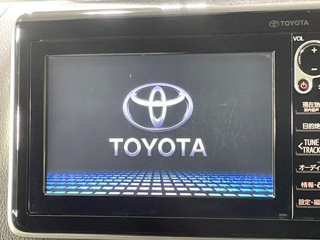 �y�����i�r�z�l�C�̏����i�r�𑕔����Ă���܂��B�i�r�̎g���₷���͂������A�I�[�f�B�I�@�\���[��!�L�����v�◷�s�͂������A�ʋ΂┃�����ȂǕ��i�̃h���C�u���y�����Ȃ�͂���