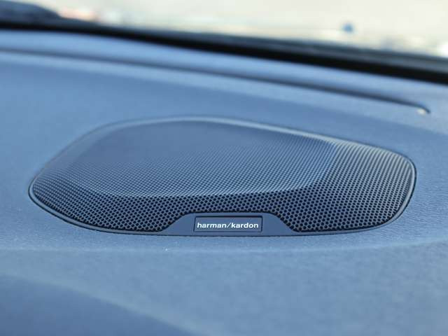 【LAGOM with VOLVO ボルボのある、ちょうどいい暮らし。】LAGOM(ラーゴム)とは、「自分にとって、多すぎず、少なすぎず、ちょうどいいバランス」という意味があるスウェーデンの言葉です。