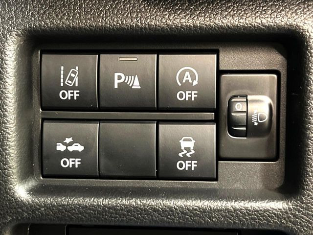 �y�X�Y�L �Z�[�t�e�B�T�|�[�g�z���s���ɑO���̎ԗ�����F�����A�Փ˂������Ȏ��͌x��ƃu���[�L�ŏՓˉ���Ɣ�Q�y�����A�V�X�g�B�����S�Ƀh���C�u�����y���݂��������܂��B