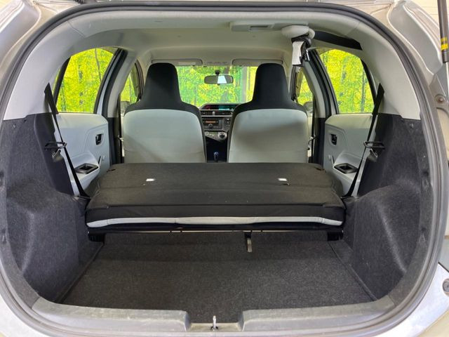 普段のお買い物や通勤、送迎等に十分な荷室スペースを確保しております。セカンドシートを倒すと、大きな荷物の積載も可能です♪