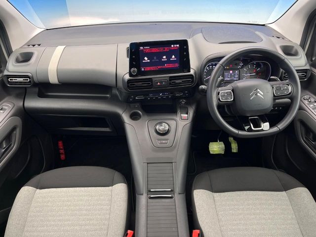 �A���ԃO���[�v���݌ɐ���2,000��!�S���̌n��X���烁�[�J�[�E�Ԏ��킸���Љ�o����̂ŁA���Ȃ��Ƀs�b�^���̂��Ԃ�������͂��ł���܂��͂��₢���킹��������