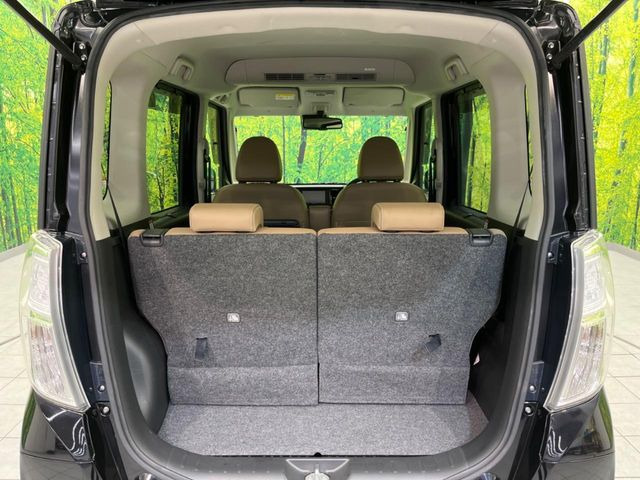 普段のお買い物や通勤、送迎等に十分な荷室スペースを確保しております。セカンドシートを倒すと、大きな荷物の積載も可能です♪