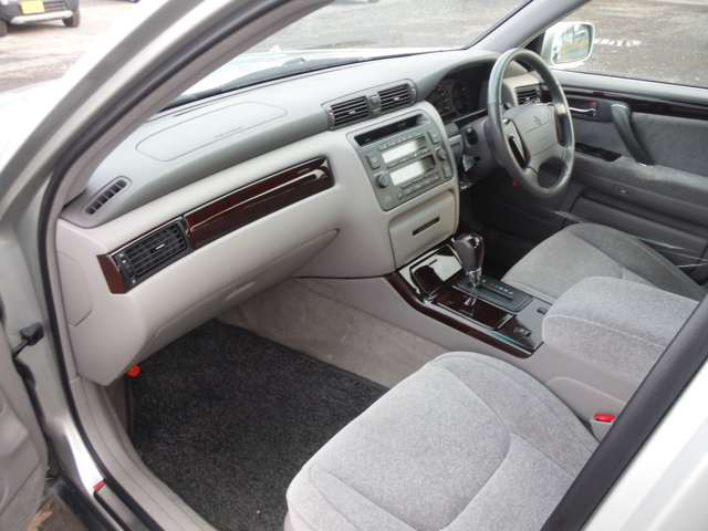 ���X�͎Ԃ̕i���Ɏ��M�������Ă��܂�!�Ȃ̂ŁA���܂��܂Ȋp�x����70���ȏ�̂��ʐ^�ڂ��Ă��܂��B