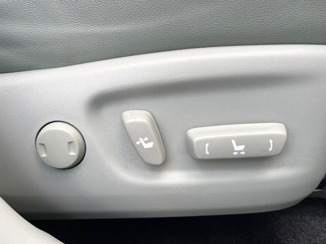 �y�p���[�V�[�g�z�X�C�b�`��ŊȒP�ɃV�[�g�̔��������\!�d��������͂�����܂���!���K�ȃV�[�g�|�W�V�����ɃZ�b�g���āA���K�ȃh���C�u�����y���݂��������B