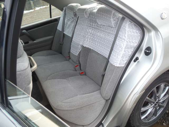 1�����P�ʂ̃J�[���[�X���\�ɂȂ��Ă���܂��̂Ő��񂲑��k���������B