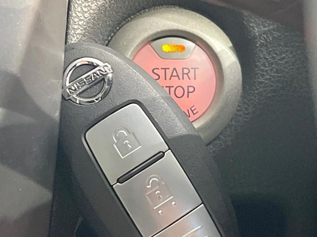 �y�C���e���W�F���g�L�[�z�J�o����|�P�b�g�ɓ��ꂽ�܂܂ł��h�A�̎{���E�������\�ȃX�}�[�g�L�[�𑕔��B�G���W���̃I���E�I�t�����J�M�����o���K�v����������Ƃ��Ă��֗��ł���