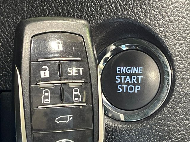 �y�X�}�[�g�L�[�z�J�o����|�P�b�g�ɓ��ꂽ�܂܂ł��h�A�̎{���E�������\�ȃX�}�[�g�L�[�𑕔��B�G���W���̃I���E�I�t�����J�M�����o���K�v����������Ƃ��Ă��֗��ł���