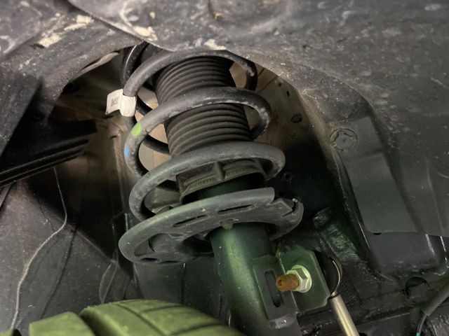 ���Ԃ����S���Ă���肢�������ׂɂ́A�����̒���_�����������܂���B�T�[�r�X�T�|�[�g(�L���ۏ�)�ł͖����_�������񋟂��Ă���A���S�̃J�[���C�t�����߂�������������T�|�[�g�̐��������Ă��܂��B