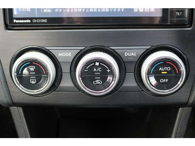 �I�[�g�G�A�R��