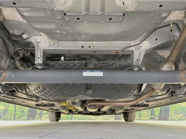 下回りがきれいなうちに、防錆加工の施工がオススメ。降雪地域はもちろん、沿岸部にお住いの方や、趣味でマリン・ウィンタースポーツをされる方にご好評いただいております。