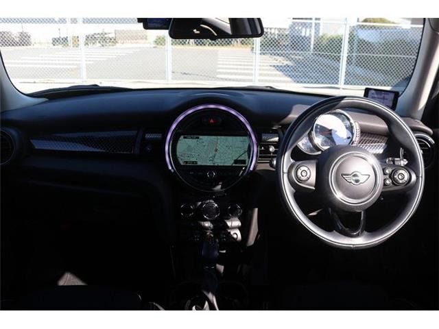 ���Ǝҗl�ւ̔̔��͂��f�肳���Ă��������܂��B �Ԍ������ԗ��̏ꍇ�́A�Ԍ����擾�������x�������z�ŕ\�����Ă���܂��B