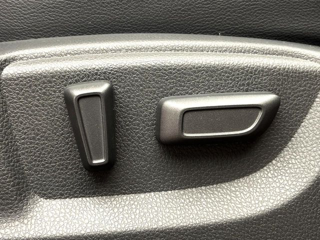 �y�p���[�V�[�g�z�X�C�b�`��ŊȒP�ɃV�[�g�̔��������\!�d��������͂�����܂���!���K�ȃV�[�g�|�W�V�����ɃZ�b�g���āA���K�ȃh���C�u�����y���݂��������B