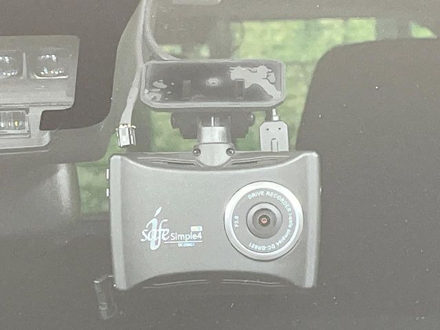 �y�h���C�u���R�[�_�[�z���S�E���S�ȃJ�[���C�t�ɕK�{�̃h���C�u���R�[�_�[�𑕔�!���s���͂������A������^�]�⎖�̂ɑ��������ۂ̏󋵂��f���ŋL�^���A����̃��X�N�ɔ����܂��B